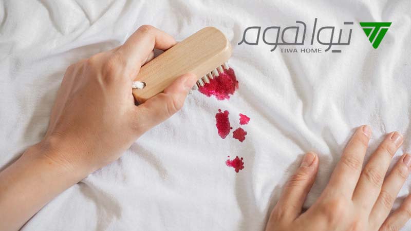 پاک کردن لکه های روتختی